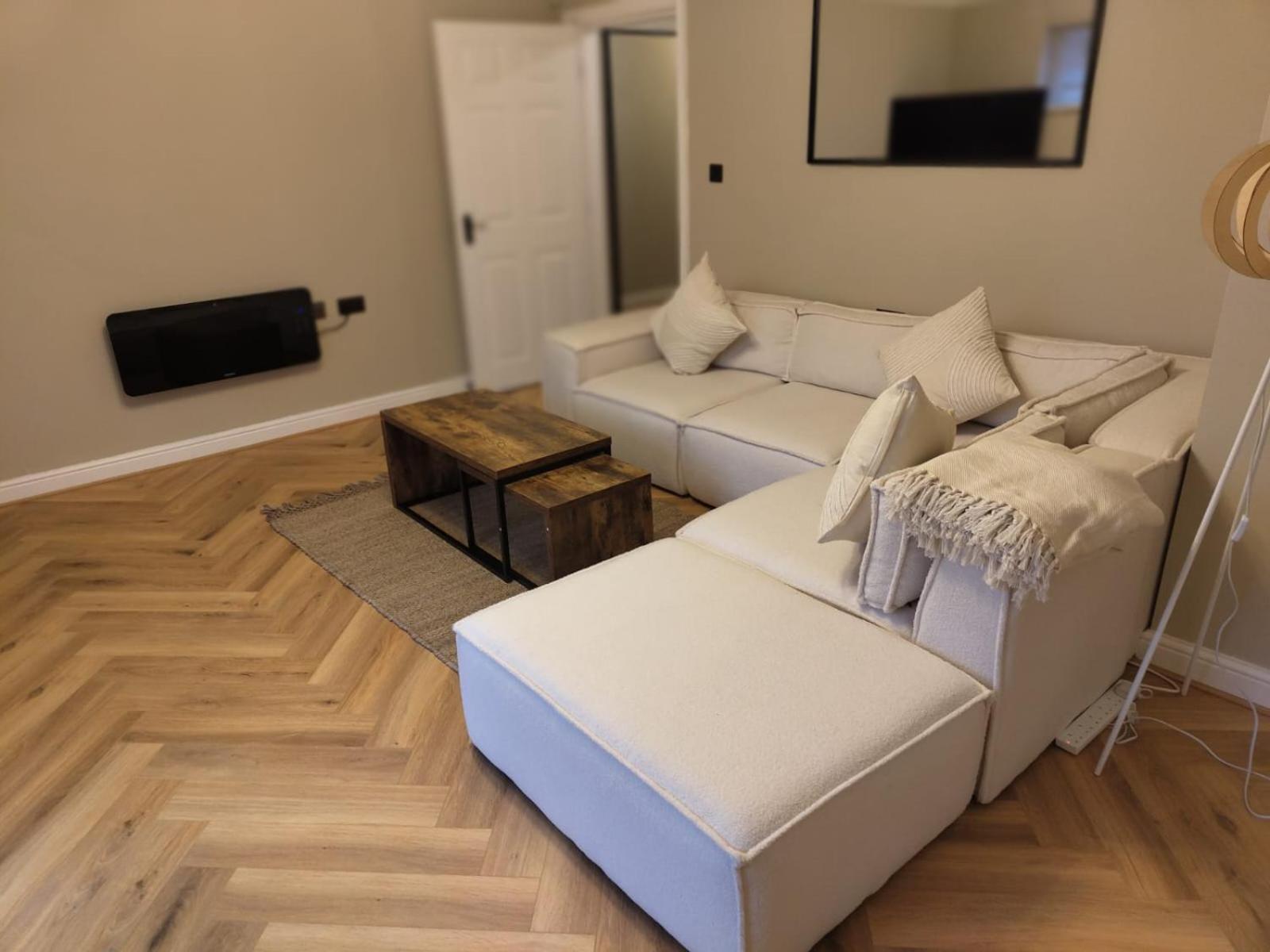 New 2 Bedroom In - Stretford - Old Trafford Close To Football-cricket Ground & Centre Appartement Manchester